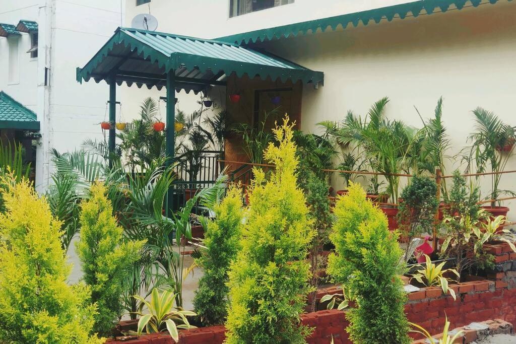 Fairview Wayside Villa Kasauli Exterior foto